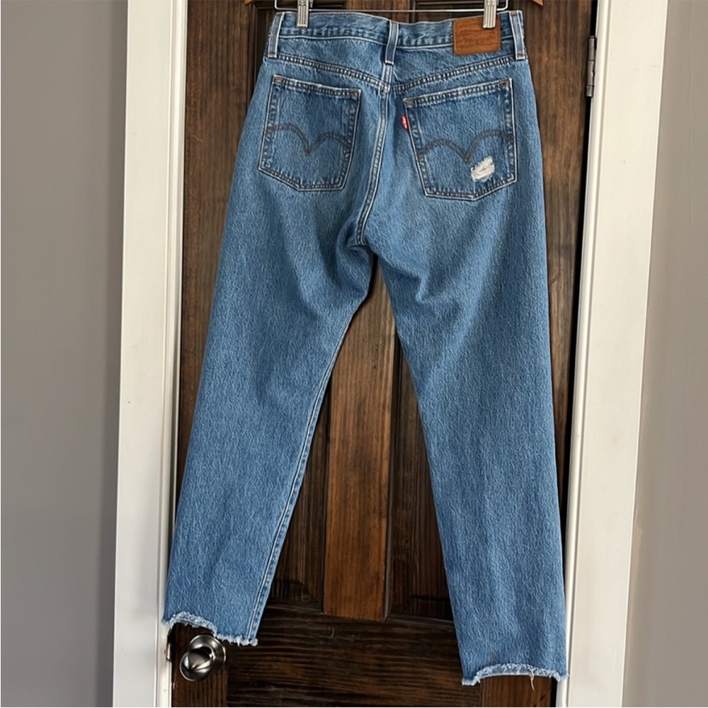 Levi’s Wedgie Jeans - Picture 3 of 10
